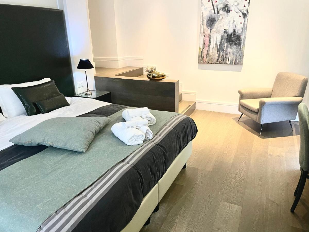 Xenia Luxury Rooms Reggio di Calabria Exterior photo
