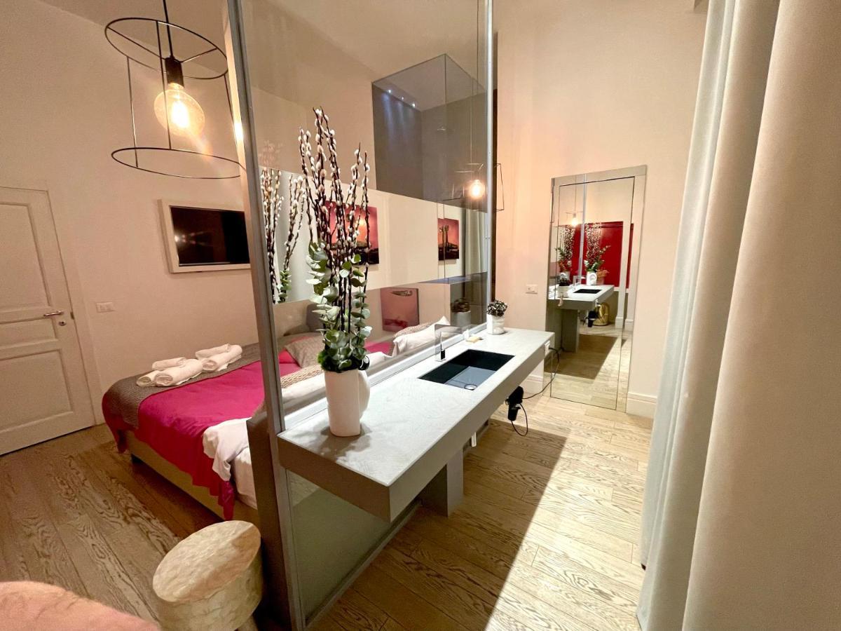 Xenia Luxury Rooms Reggio di Calabria Exterior photo