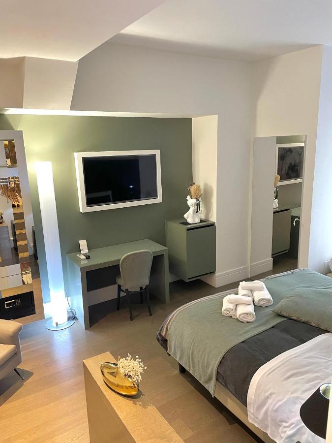 Xenia Luxury Rooms Reggio di Calabria Exterior photo